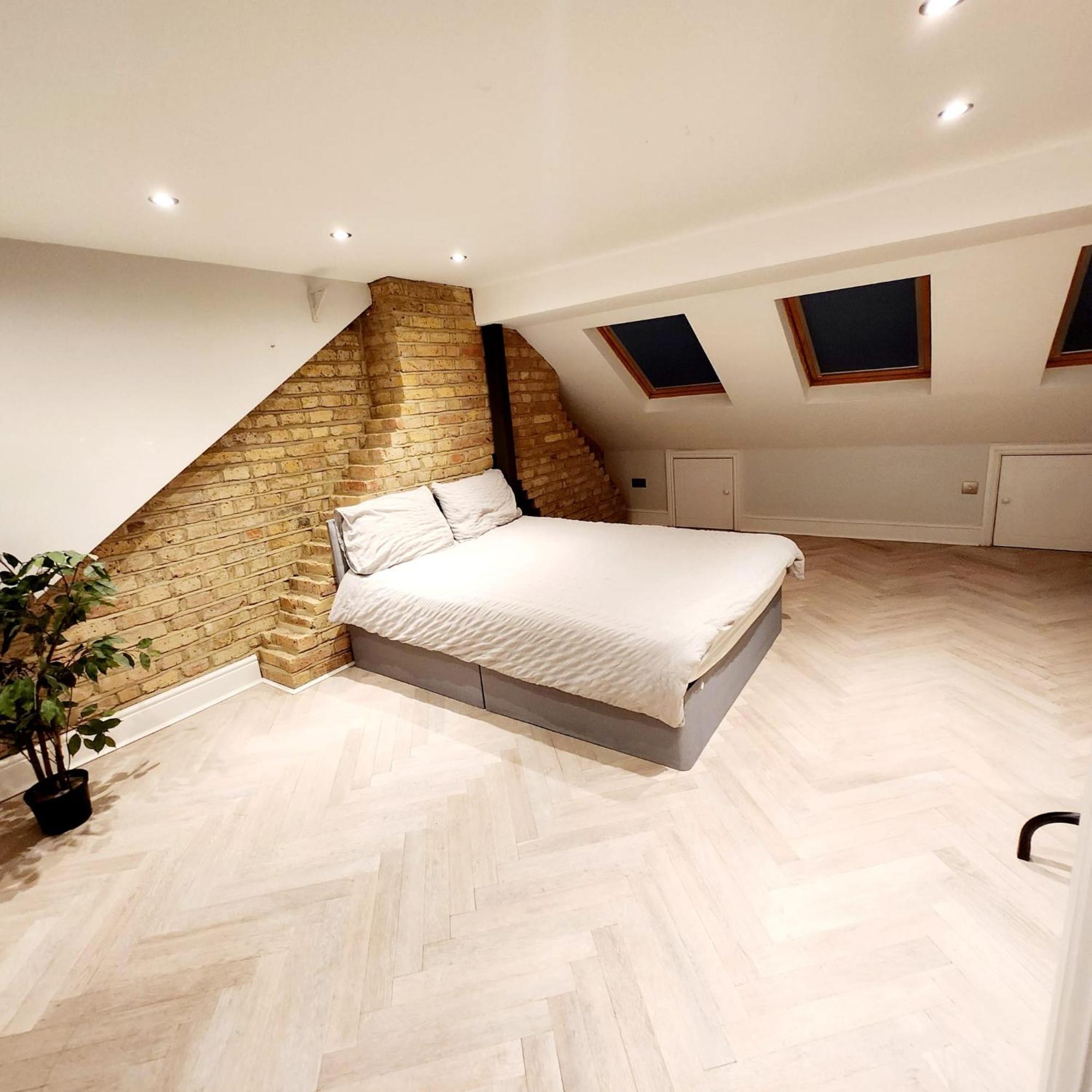 Contemporary 3 Bed House With Spacious Garden Close To Stratford & Canary Wharf 런던 객실 사진