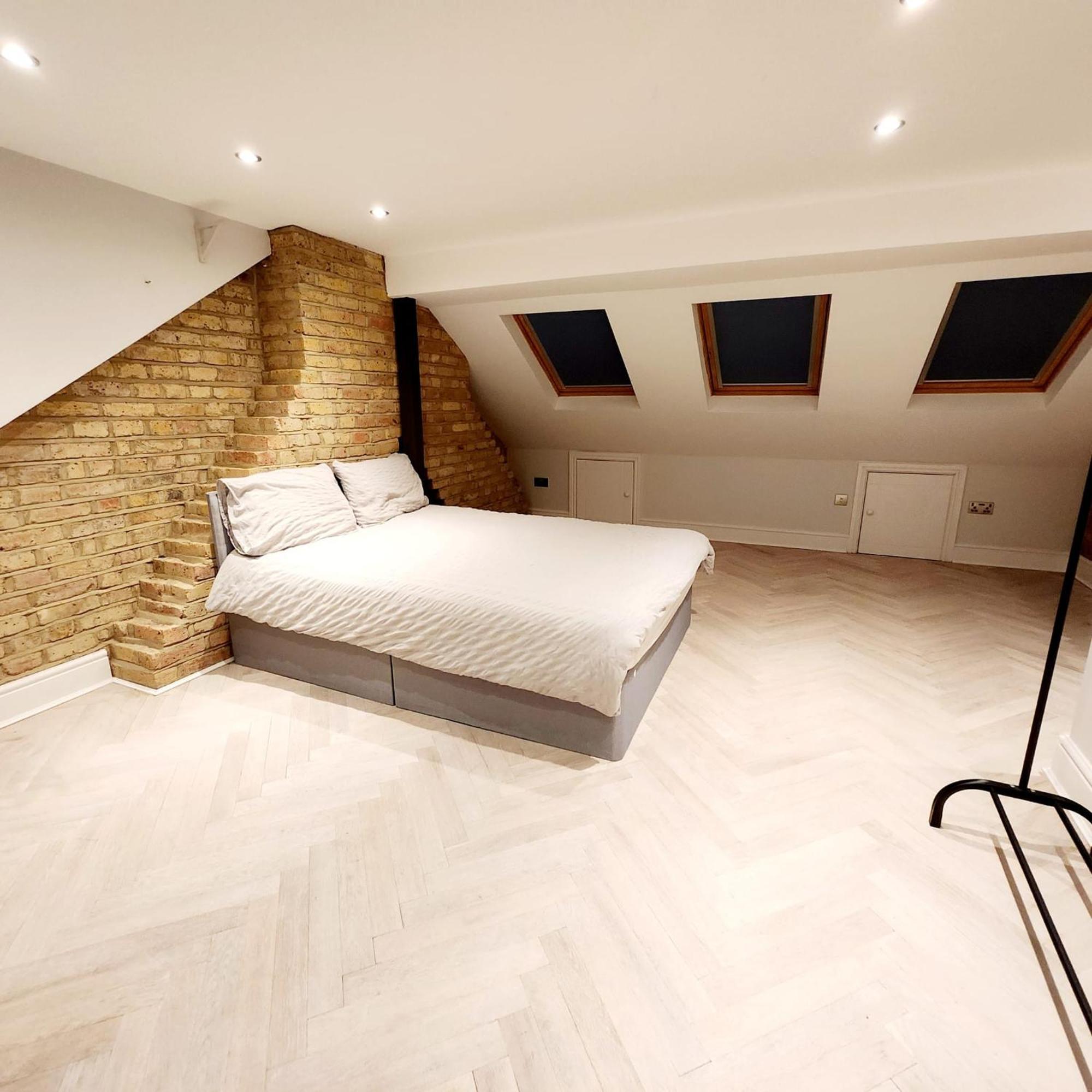 Contemporary 3 Bed House With Spacious Garden Close To Stratford & Canary Wharf 런던 객실 사진