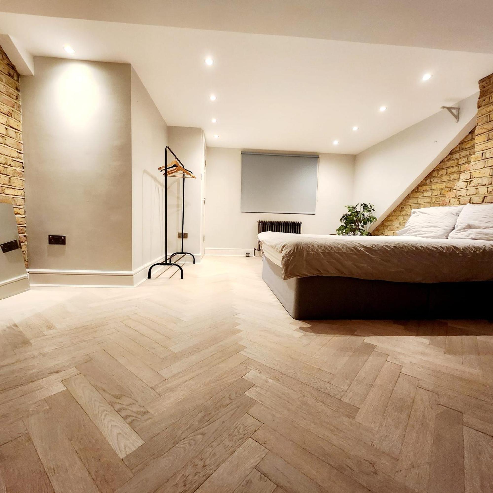 Contemporary 3 Bed House With Spacious Garden Close To Stratford & Canary Wharf 런던 객실 사진